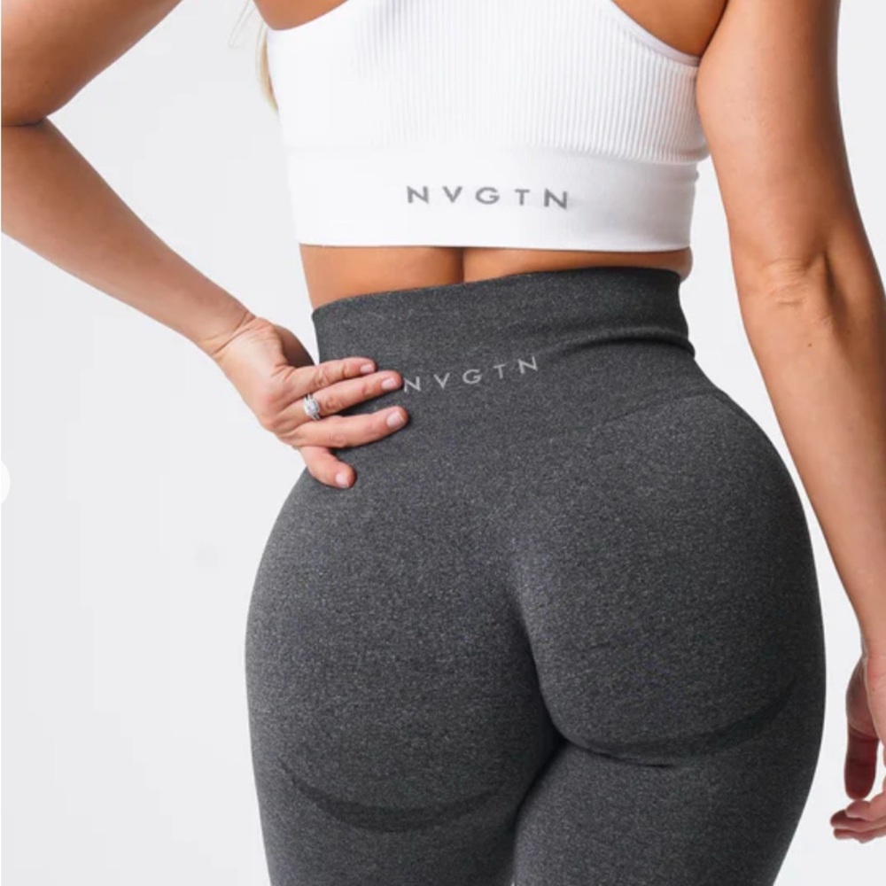 Like new NVGTN Black Speckled Contour Seamless Leggings